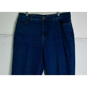 STYLE & CO DARK BLUE SLIM LEG FIT DENIM JEANS. WOMEN 14